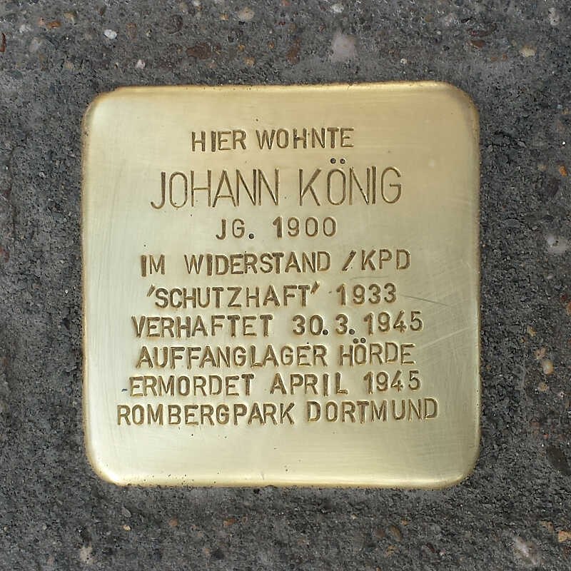 Reinigung von Stolpersteinen Reinigung von Stolpersteinen